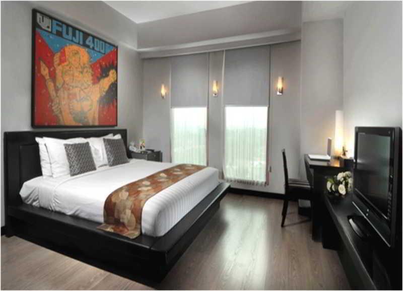 Grand Candi Hotel Semarang Extérieur photo