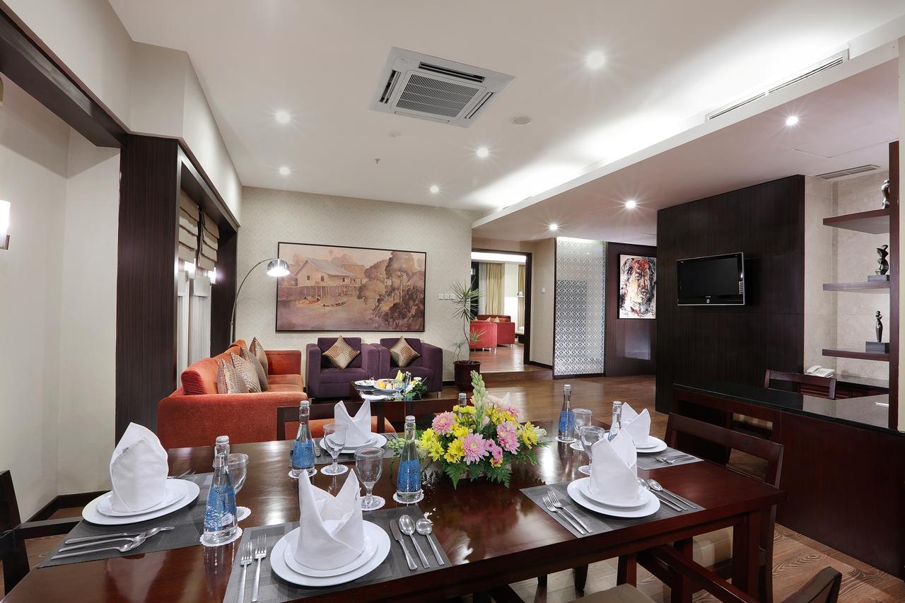 Grand Candi Hotel Semarang Extérieur photo