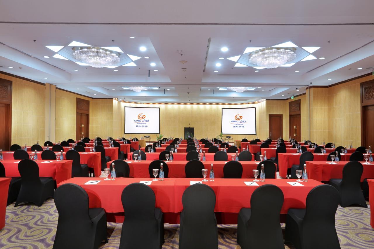 Grand Candi Hotel Semarang Extérieur photo
